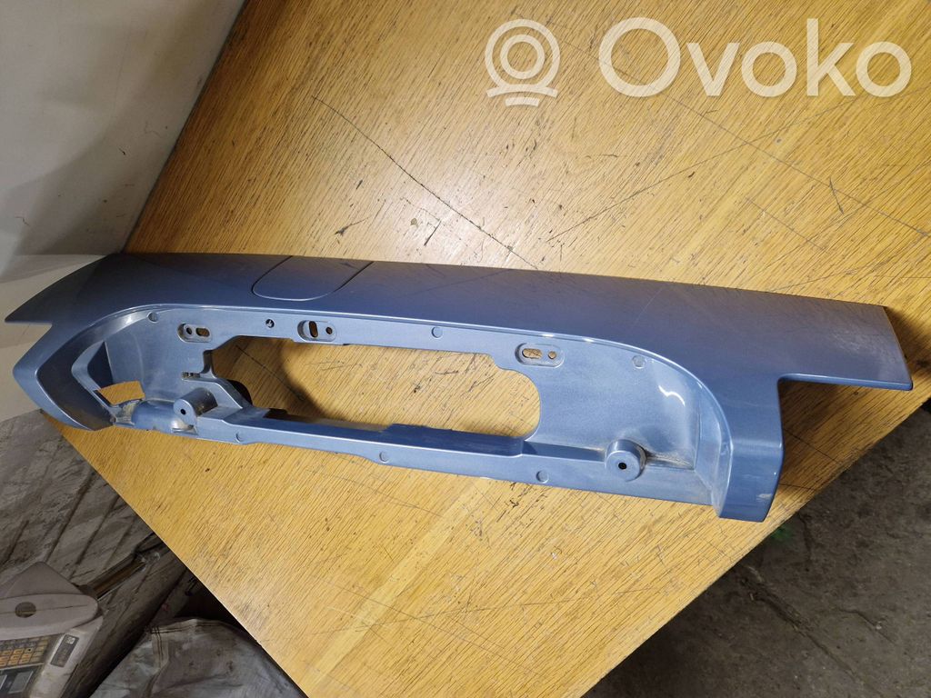 Opel Vivaro Takavalon verhoilu 