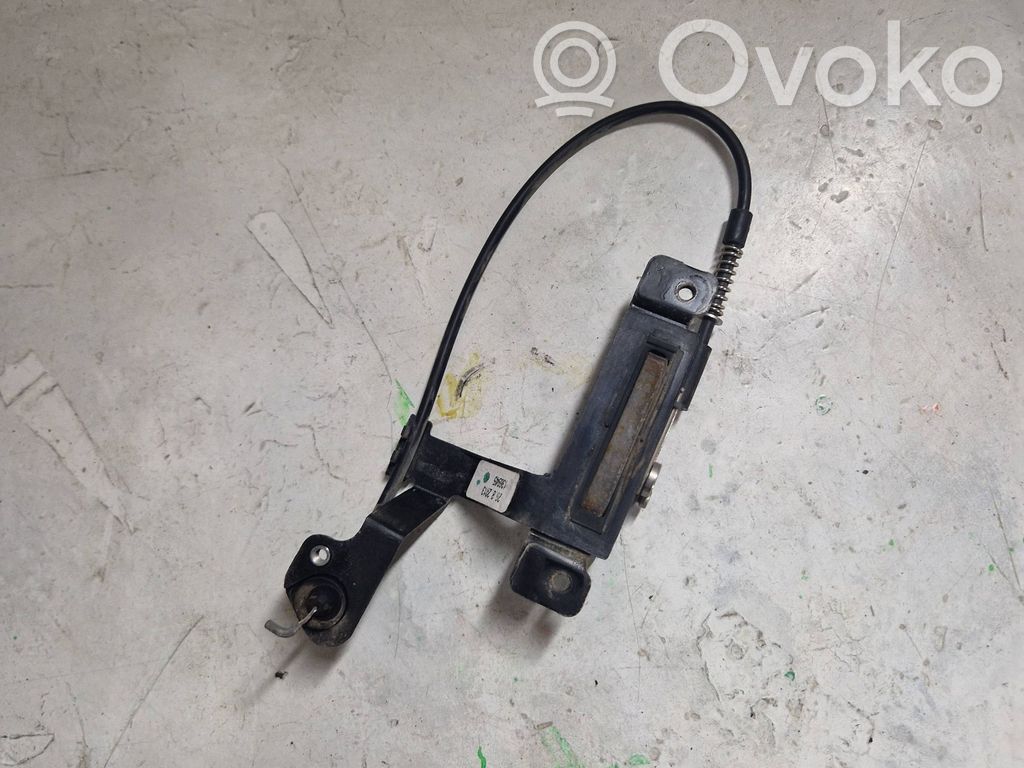 Volkswagen Caddy Fuel tank cap lock 