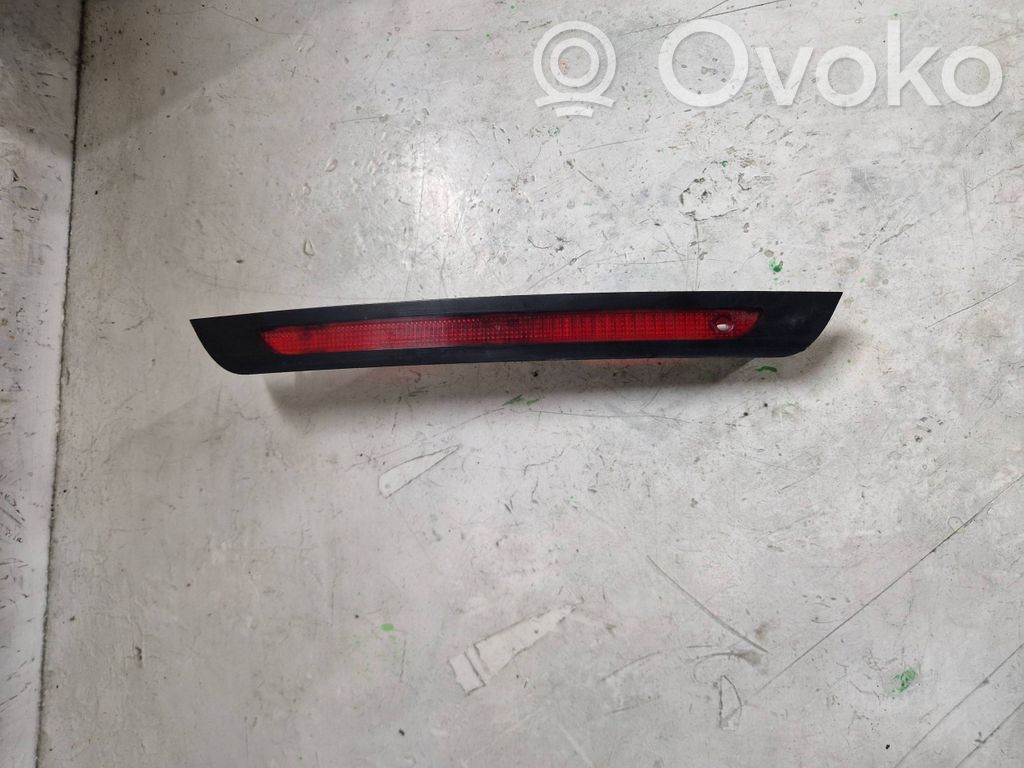 Citroen C3 Third/center stoplight 