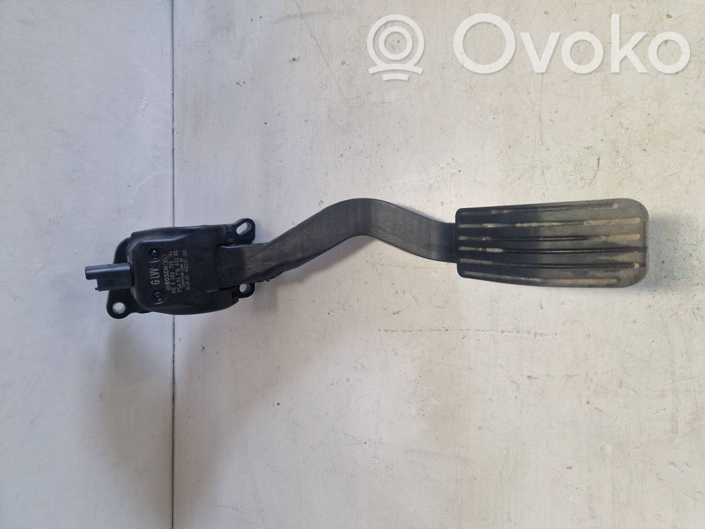 Citroen C4 II Accelerator throttle pedal 