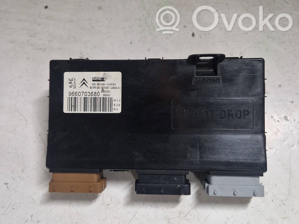 Citroen C6 Seat control module 