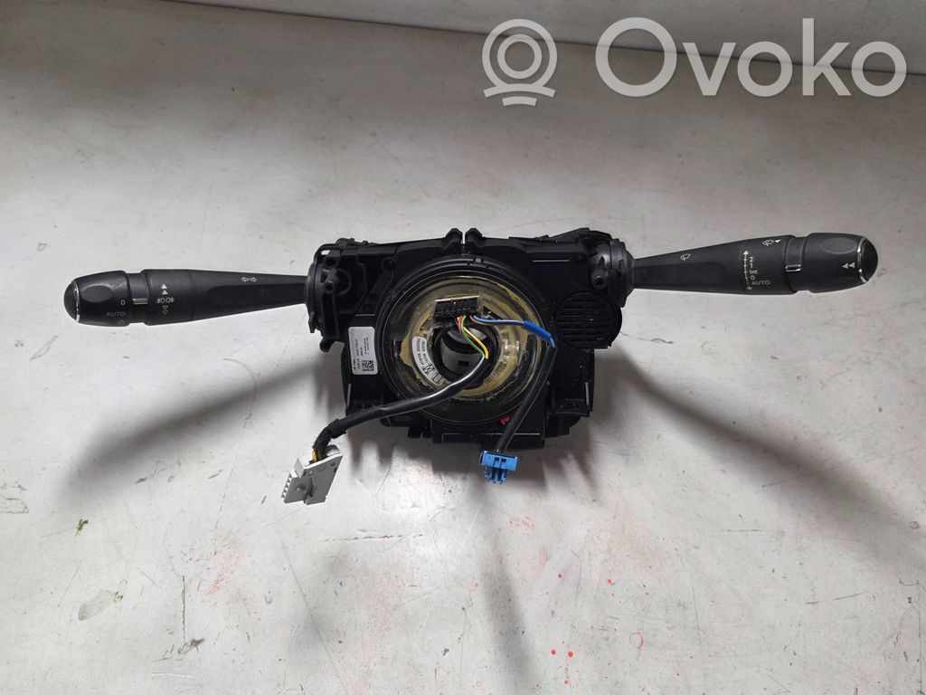 Peugeot 508 Wiper turn signal indicator stalk/switch 