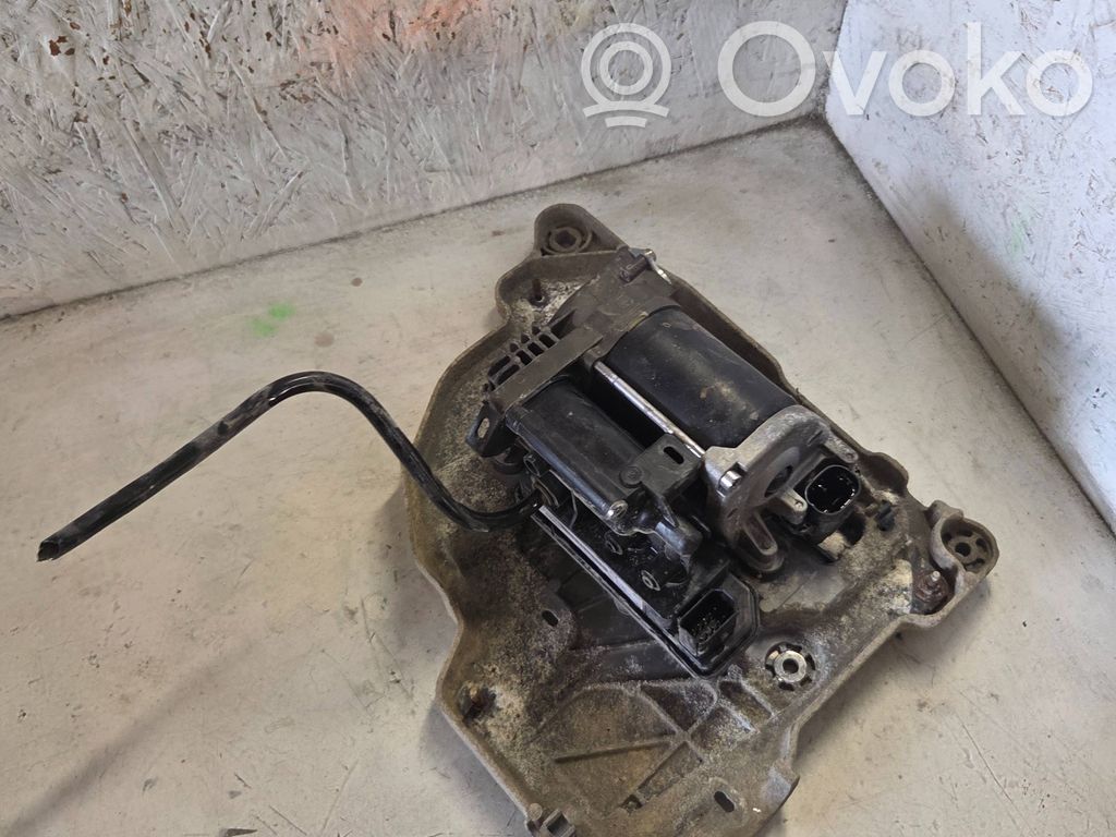 Citroen C4 Grand Picasso Kompresor zawieszenia tylnego pneumatycznego 