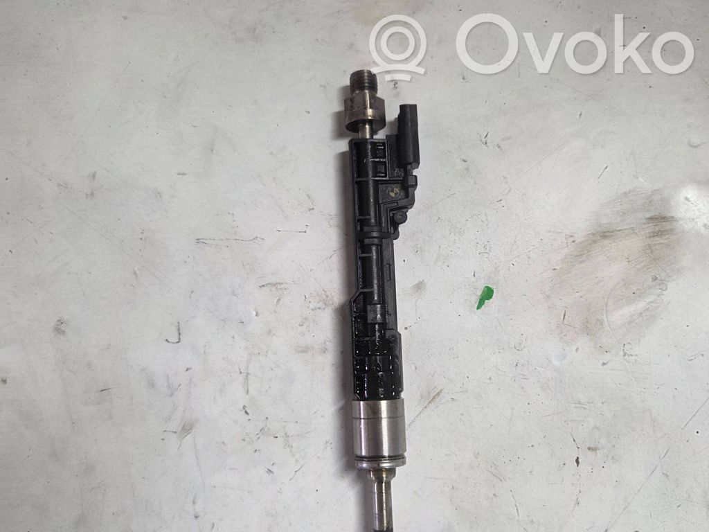 BMW 7 F01 F02 F03 F04 Polttoainesuutin 