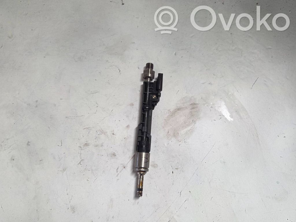BMW 7 F01 F02 F03 F04 Polttoainesuutin 