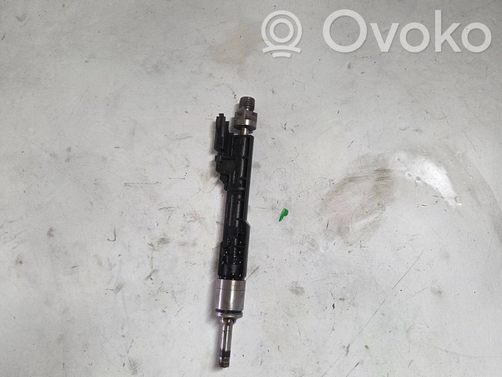 BMW 7 F01 F02 F03 F04 Polttoainesuutin 