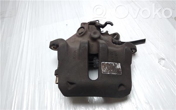 Drum brake (front)