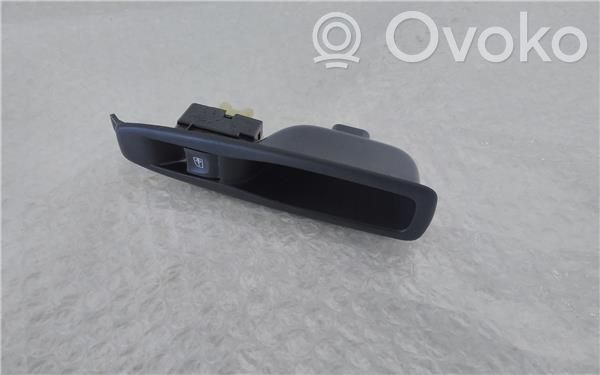 Renault Captur Electric window control switch 