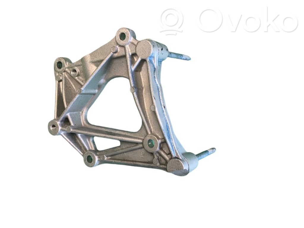A/C compressor mount bracket   05281379AA,15634