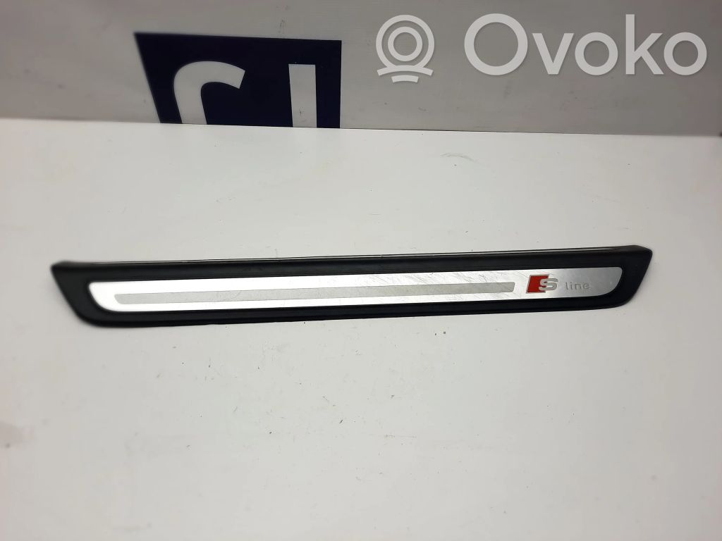 Audi Q5 SQ5 8R Listwa progowa przednia 