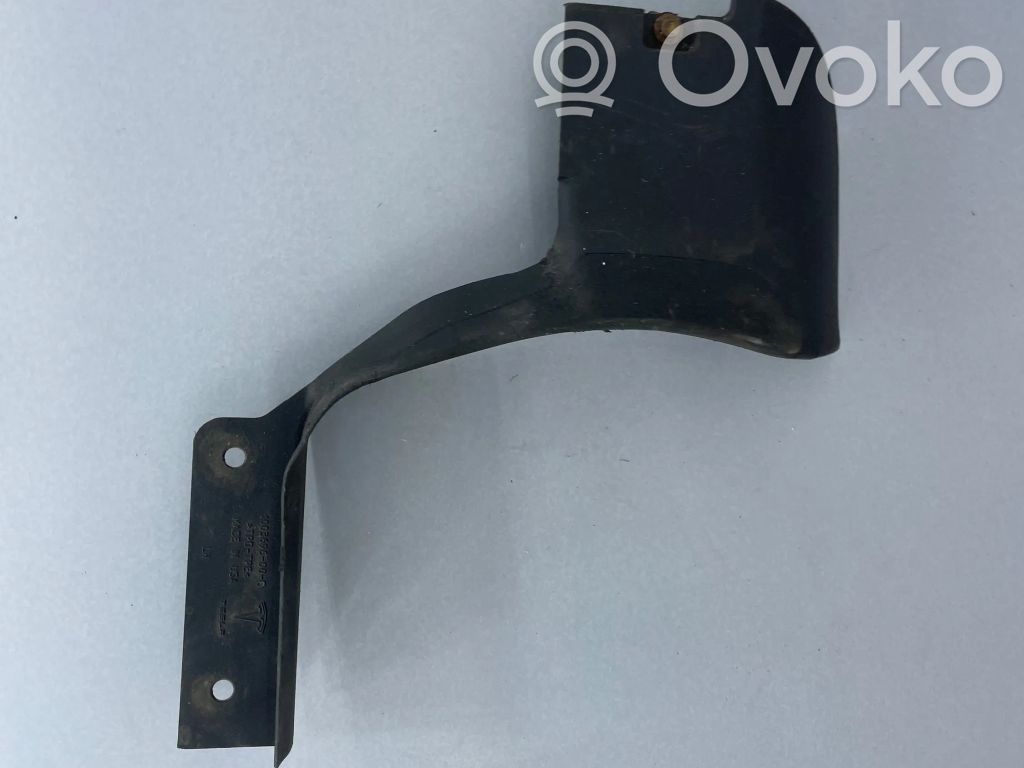 Tesla Model S Moldura del faldón lateral 