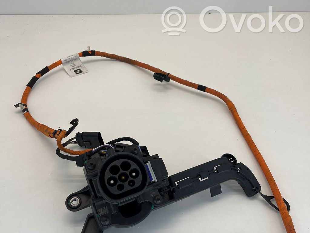 Cupra Formentor Gniazdo ładowania samochodu elektrycznego 