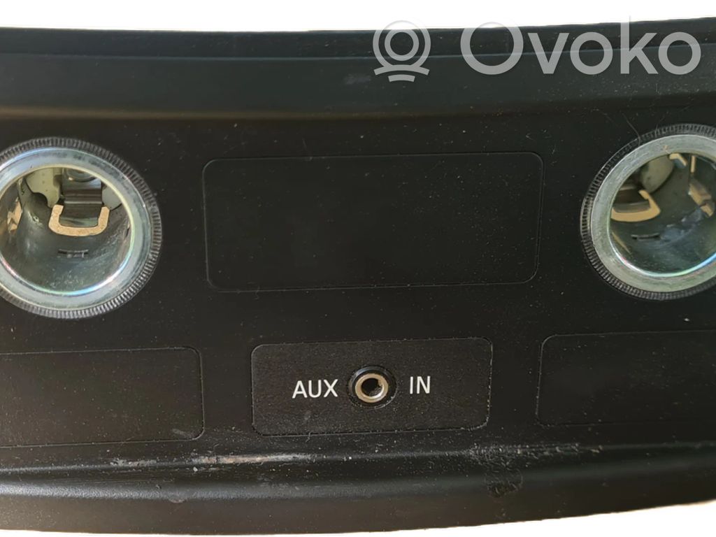 BMW 5 E60 E61 Pridegėjo apdaila (galinio) 
