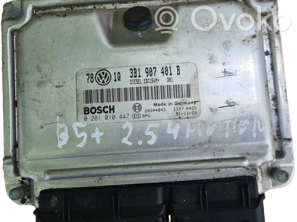 Volkswagen PASSAT B5.5 Engine control unit/module 