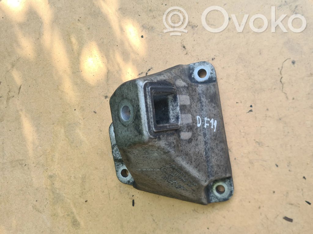 BMW 5 F10 F11 Engine mounting bracket 