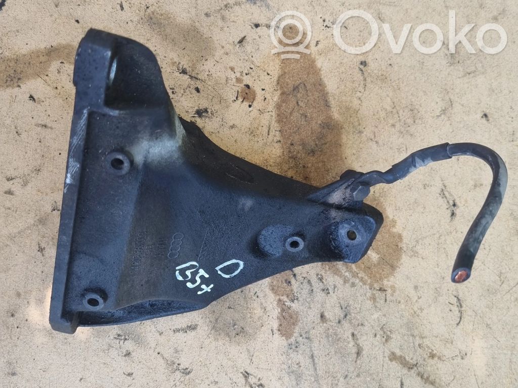 Volkswagen PASSAT B5.5 Engine mounting bracket 