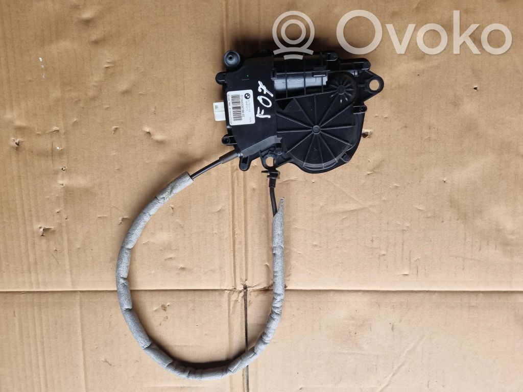 BMW 5 GT F07 Siłownik elektryczny podnoszenia klapy tylnej / bagażnika 