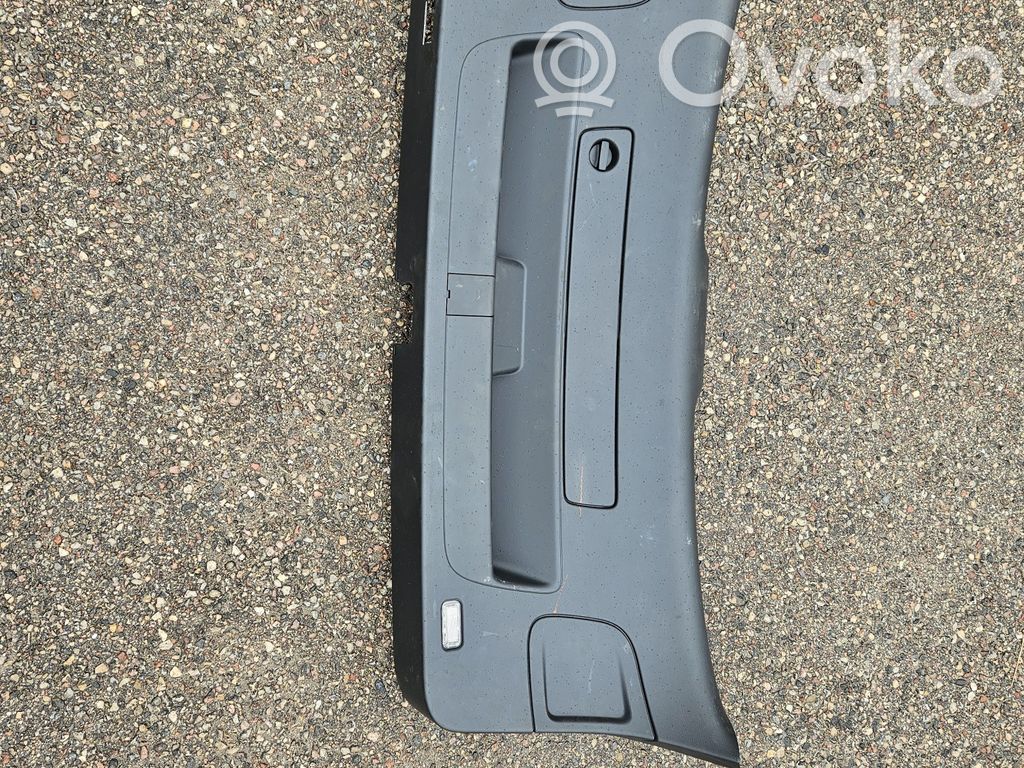 Audi A6 S6 C7 4G Tailgate/boot lid cover trim 