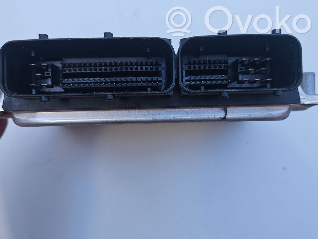 Engine control unit/module   4B1907401D,28SA5209,0281010494