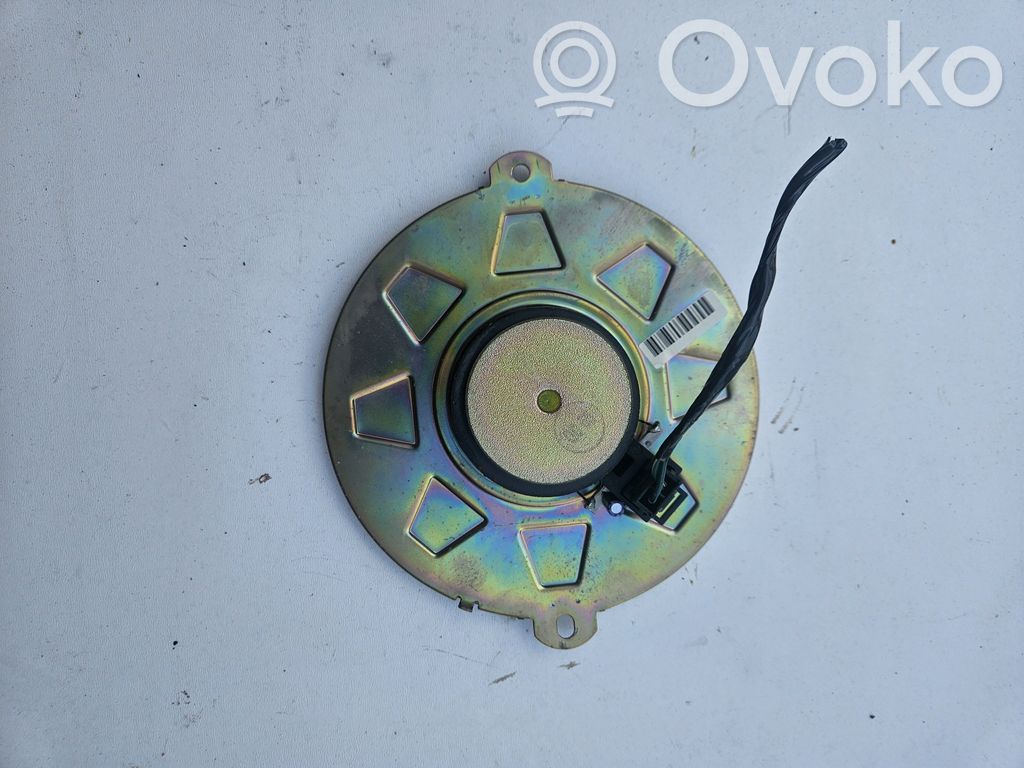 Chrysler Voyager Front door speaker 