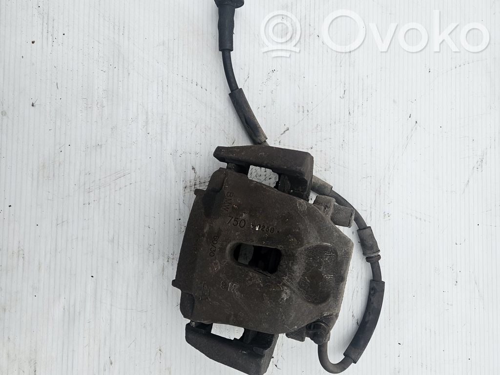 BMW X5 E70 Front brake caliper 