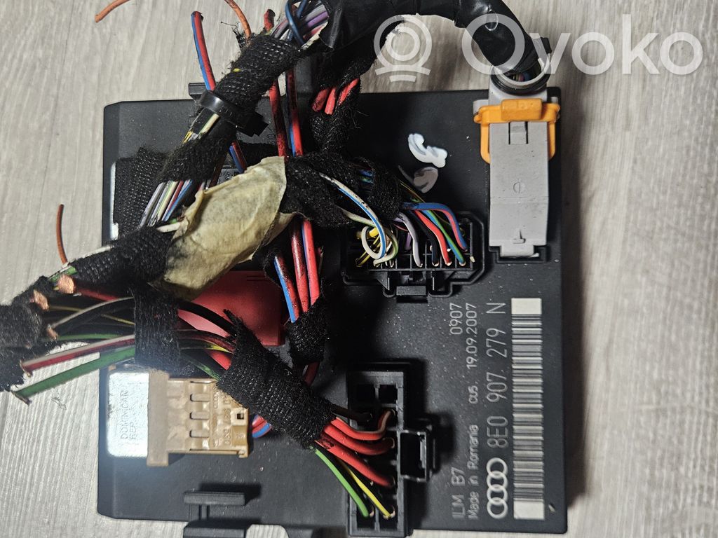 Audi A6 S6 C6 4F Module confort 