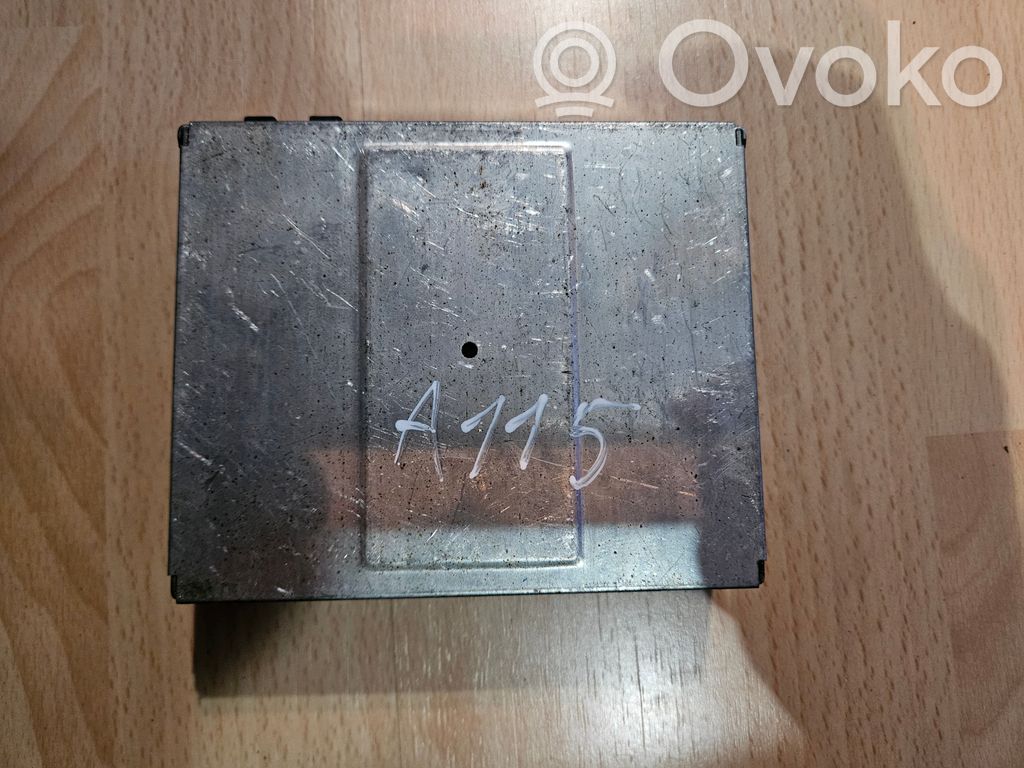 Volkswagen PASSAT B5.5 GPS navigation control unit/module 