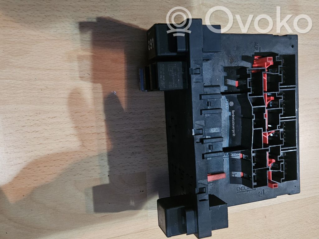 Volkswagen PASSAT B6 Mukavuusmoduuli 