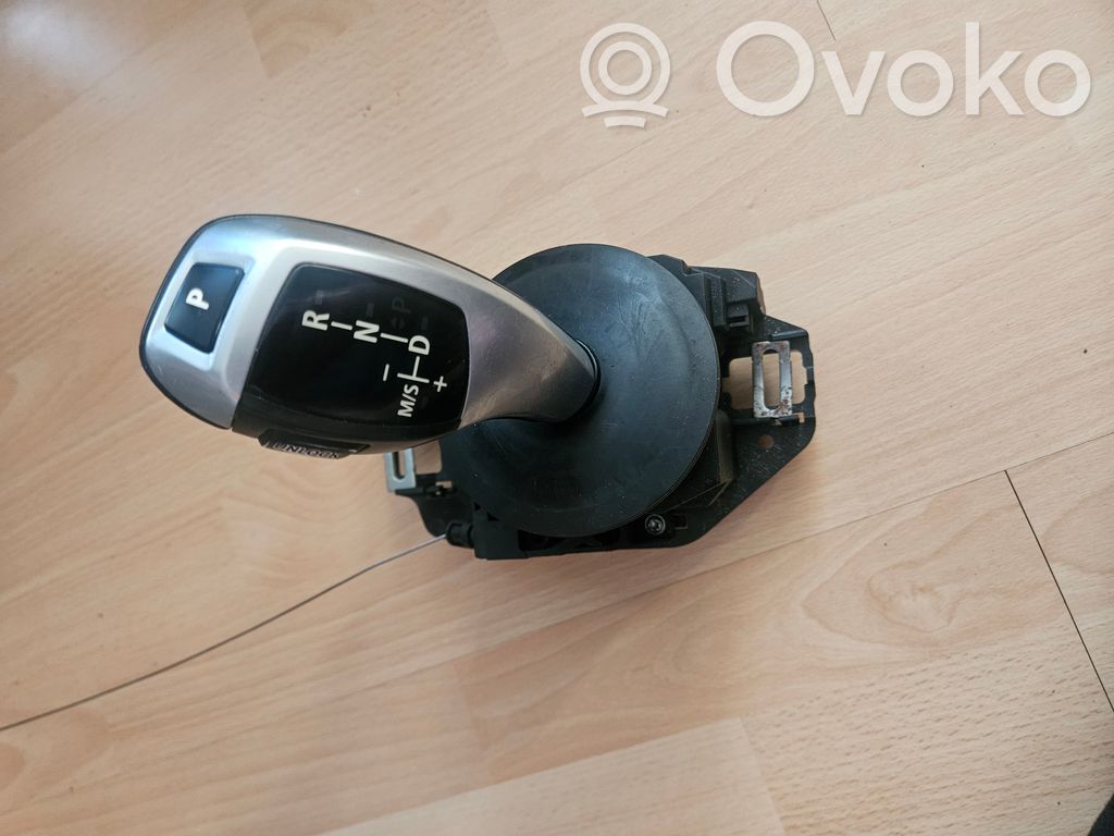 BMW 5 E60 E61 Pavarų perjungimo mechanizmas (kulisa) 