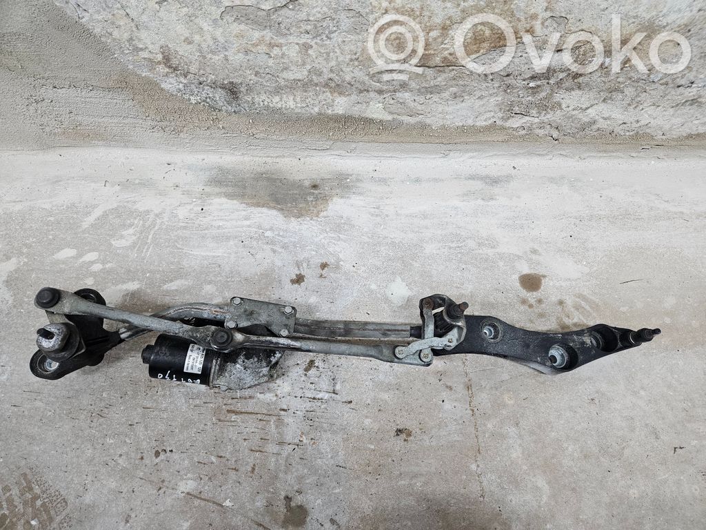 BMW 5 E60 E61 Front wiper linkage and motor 