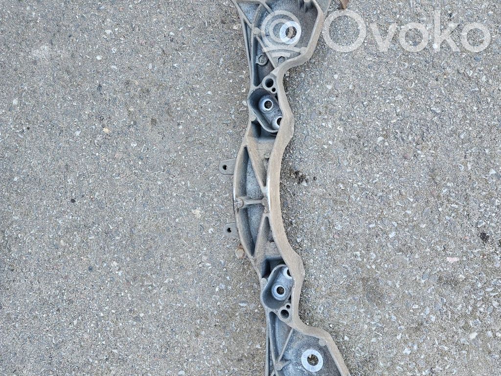 Gearbox mounting bracket   3450440