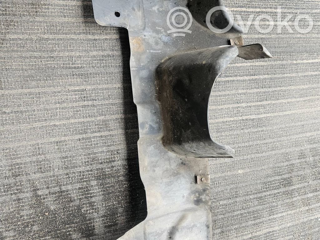 BMW X3 E83 Priekinės važiuoklės dugno apsauga 
