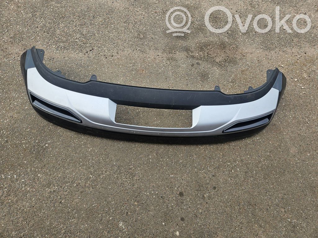Audi Q3 F3 Moldura inferior del parachoques trasero 