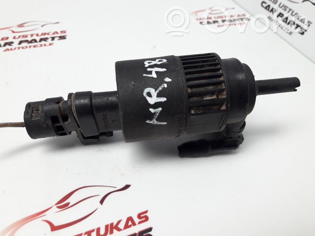 Renault Laguna I Windscreen/windshield washer pump 
