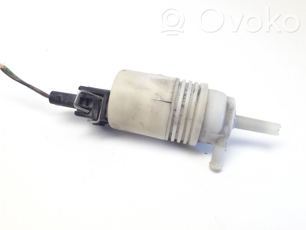 Volkswagen Vento Windscreen/windshield washer pump 