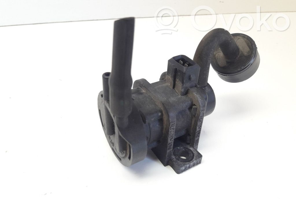 Volvo S40, V40 Solenoīda vārsts 