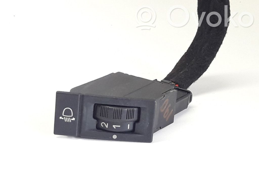 Peugeot 406 Headlight level height control switch 