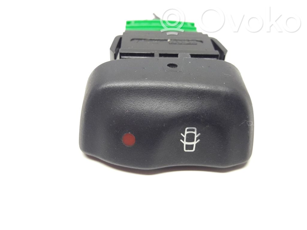 Renault Megane I Central locking switch button 