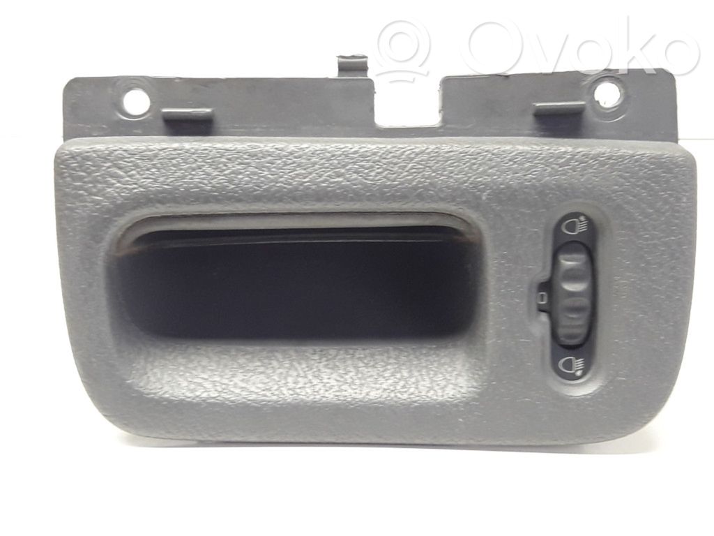 Renault Megane I Headlight level height control switch 