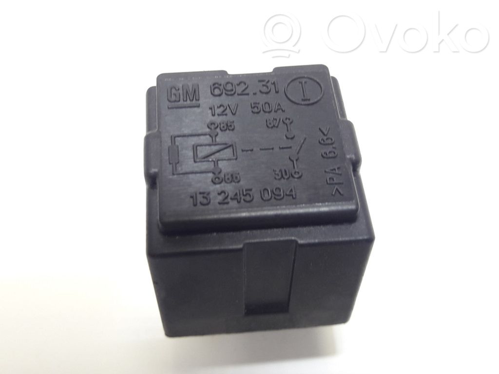 Opel Insignia A Other relay 