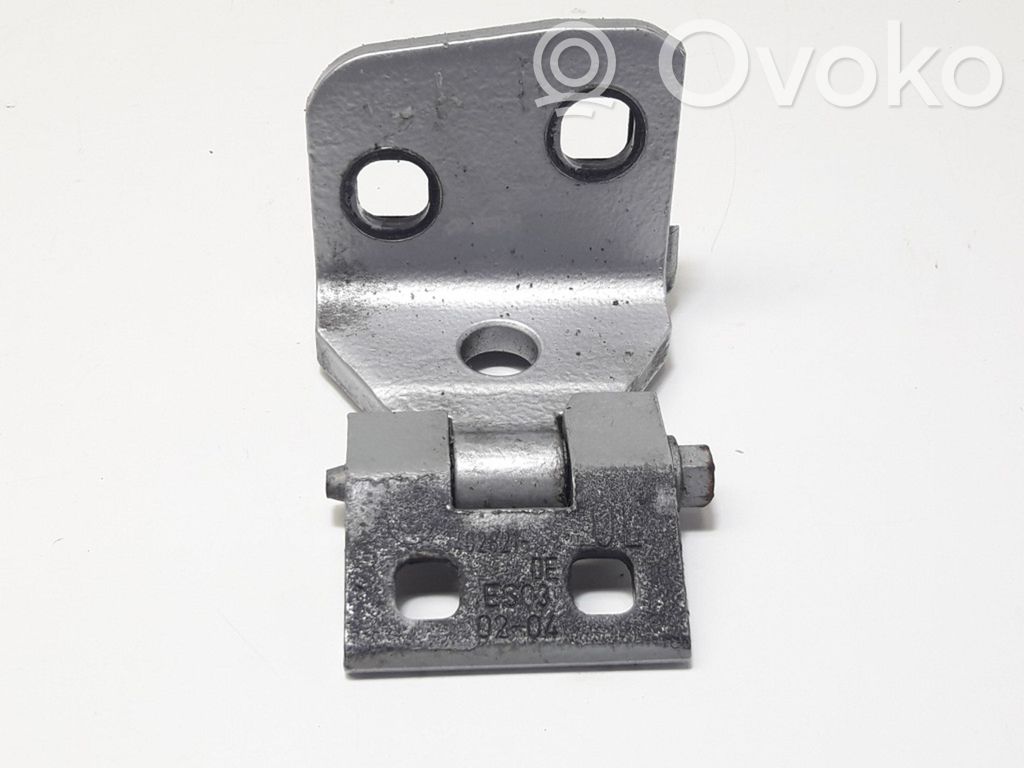 BMW X3 E83 Rear door lower hinge 