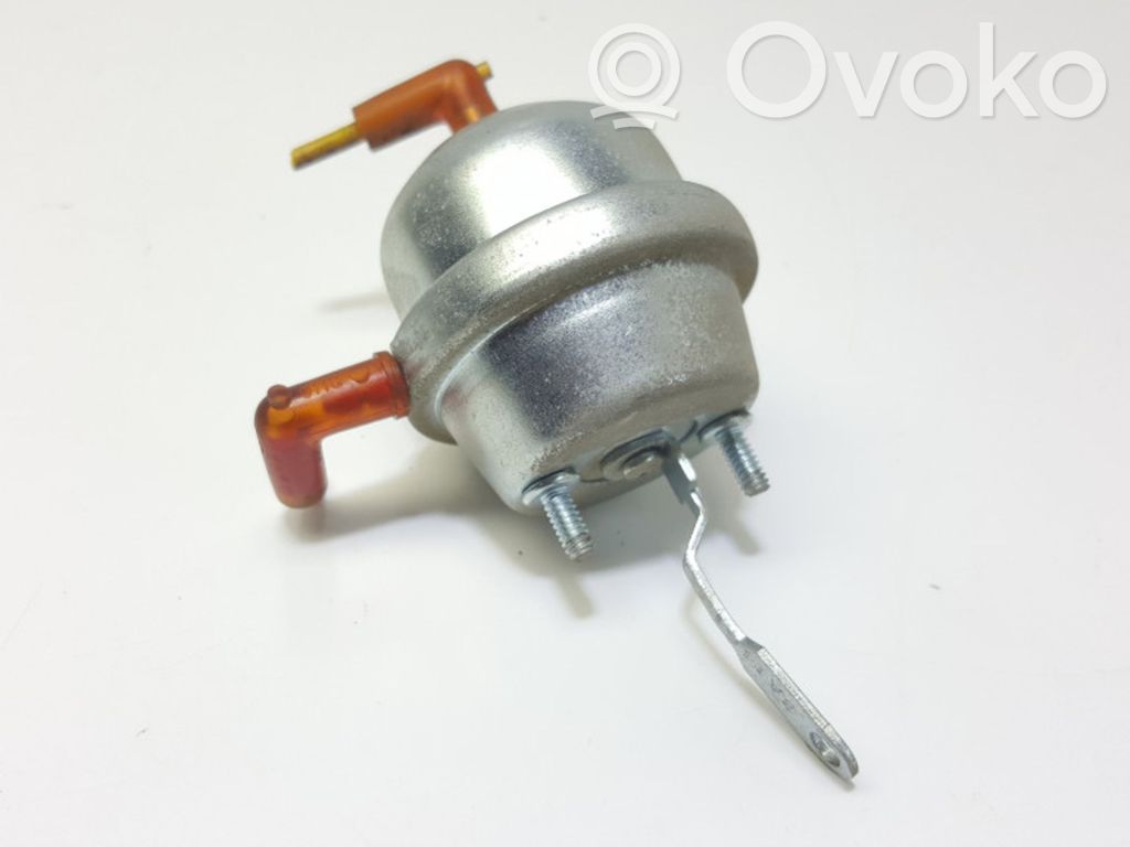 Ford Mondeo MK I Válvula de vacío 