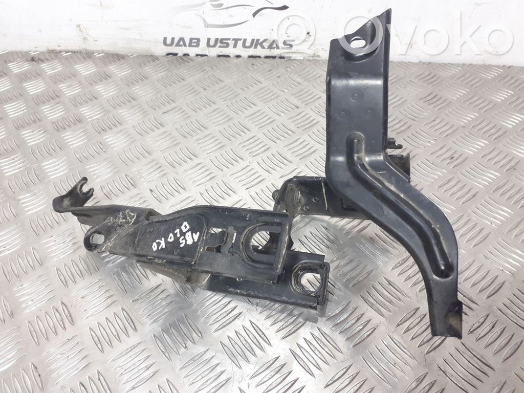 Audi A8 S8 D3 4E ABS-pumpun kiinnike 