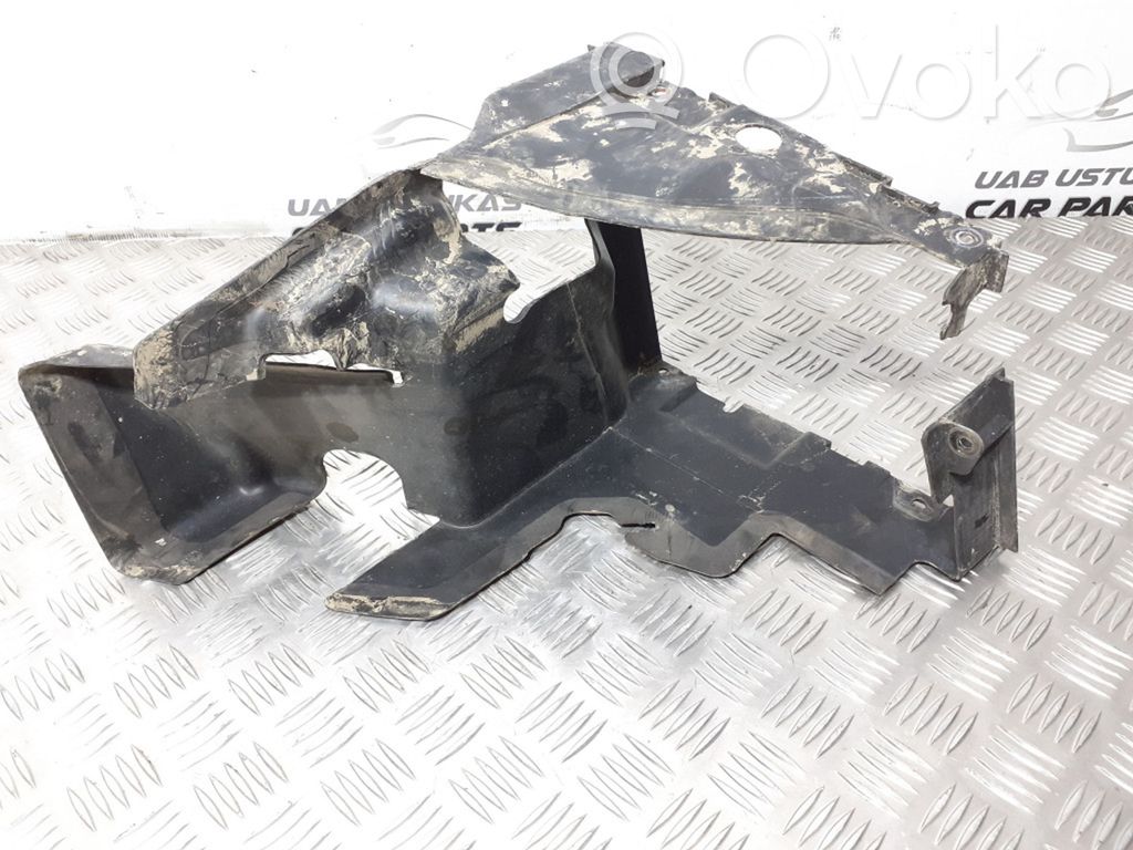 Audi A8 S8 D3 4E Interkūlera radiators 
