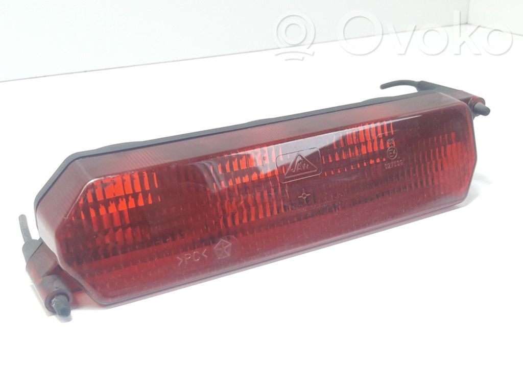 Chrysler Voyager Third/center stoplight 