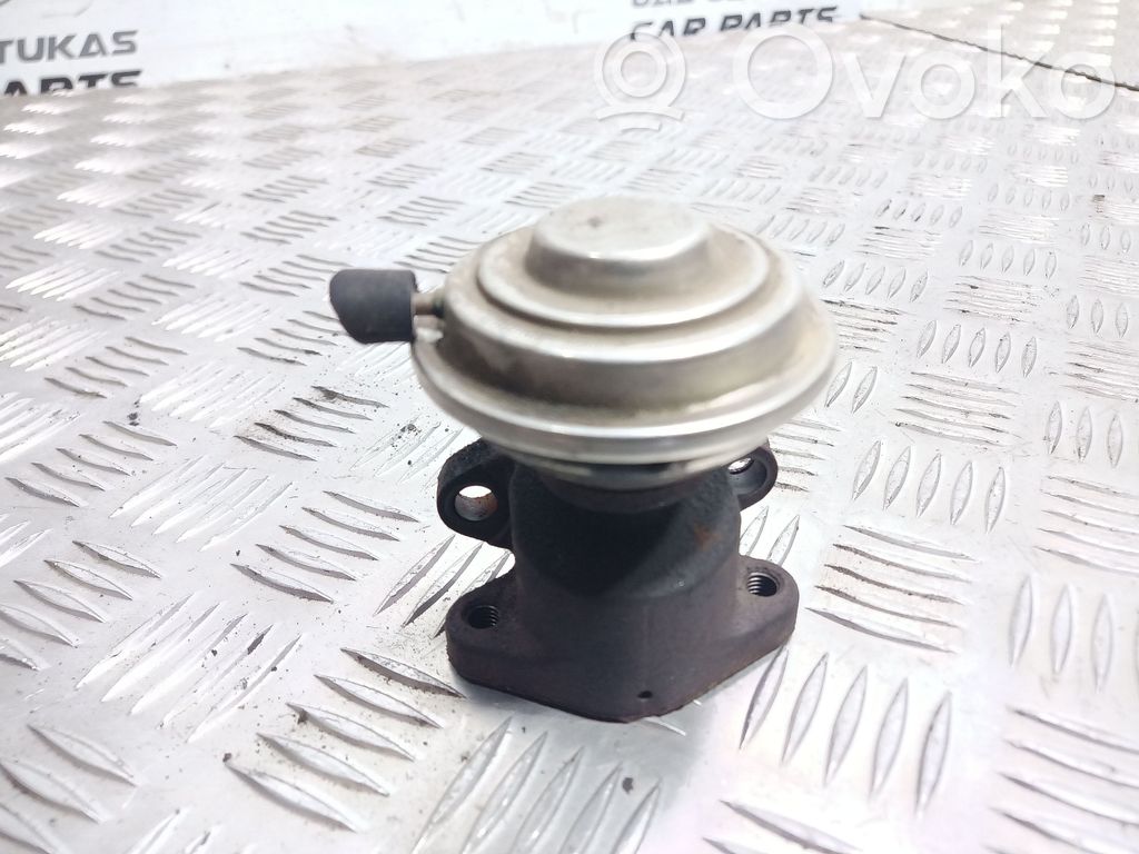 Audi A6 S6 C4 4A Válvula EGR 