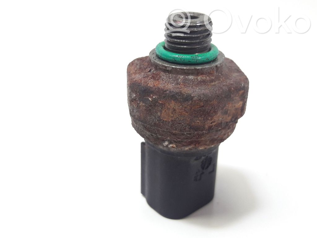 Sensor