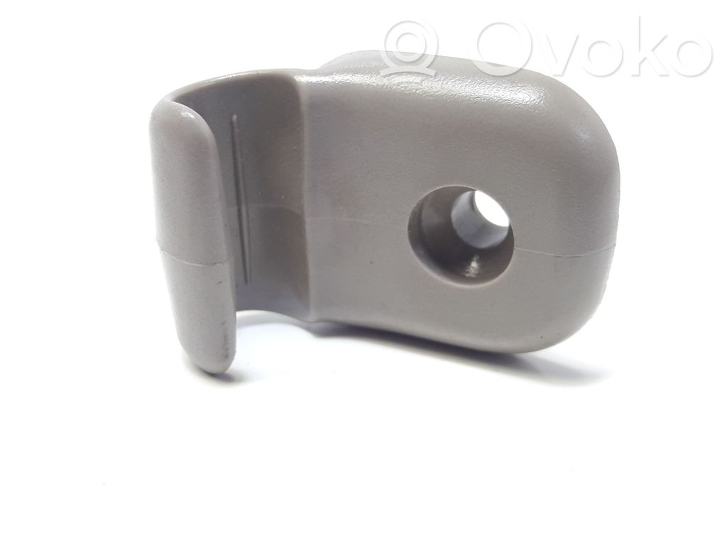 Sun visor clip/hook/bracket