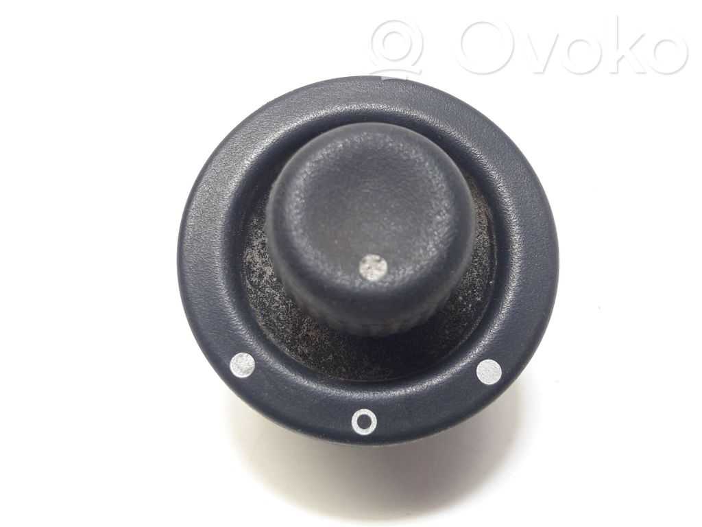 Renault Kangoo I Wing mirror switch 