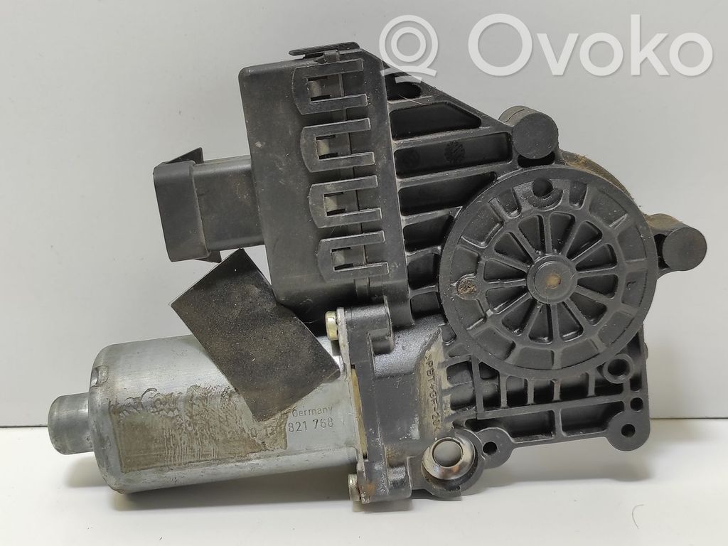 Opel Astra G Silnik regulatora szyby drzwi przednich 